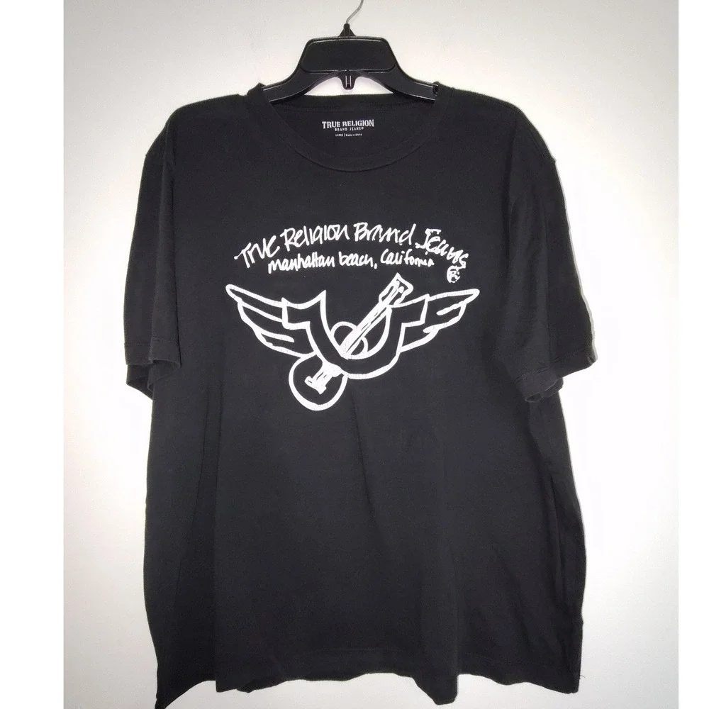 True Religion Mens Graphic T-Shirt Black Manhattan Beach Winged Guitar Logo L
